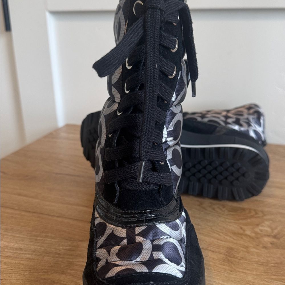 Coach DOREAN Monogram Women’s Black and Gray Nylon Suede Winter Boots Size 6.5 - Picture 12 of 13